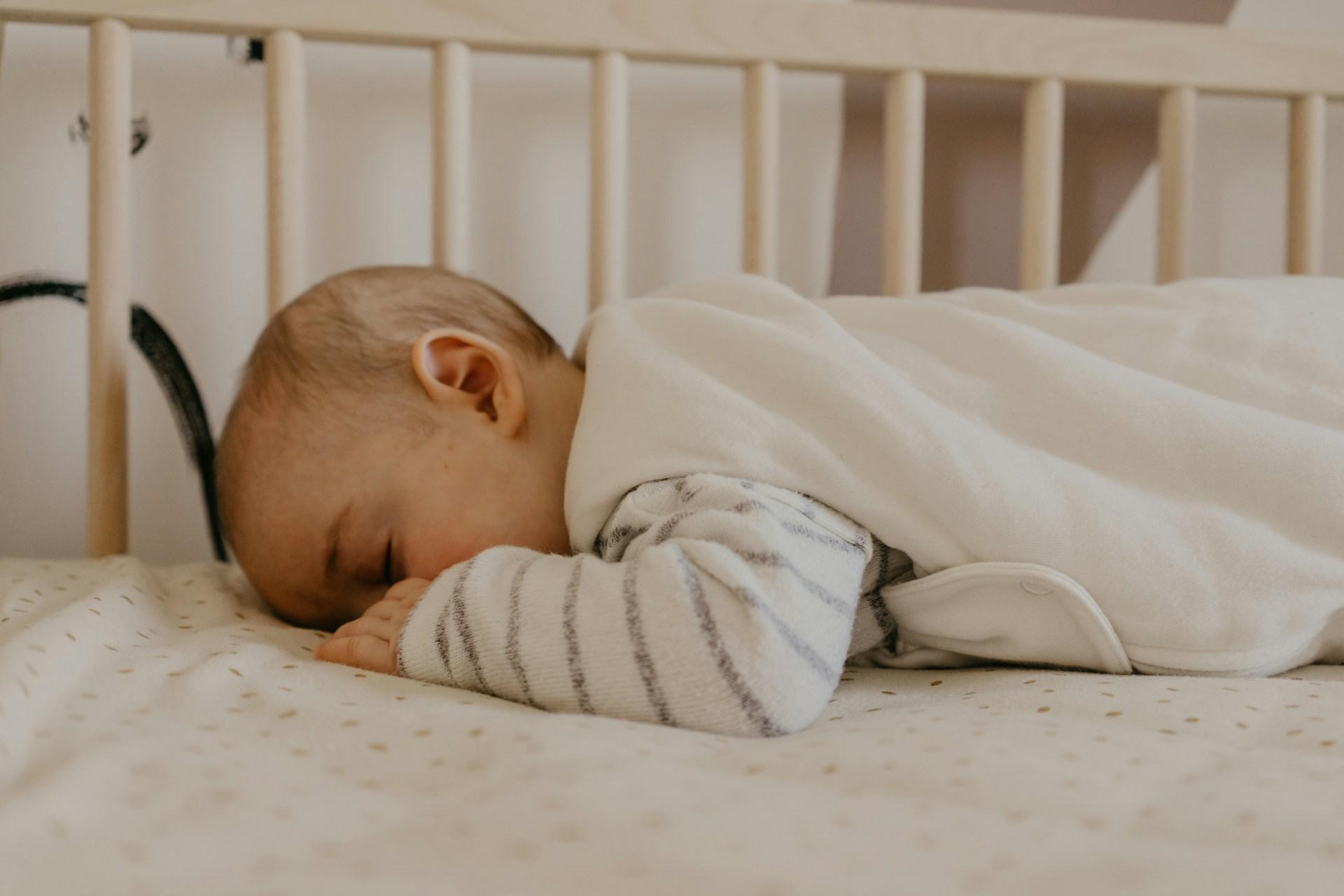 Gentle 2-Month-Old Sleep Routine - Start at 7-8 Weeks